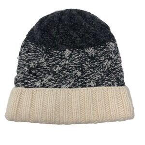 Nirvanna Designs Beanie Wool Gray Cream‎ Knit One Size Hat Outerwear